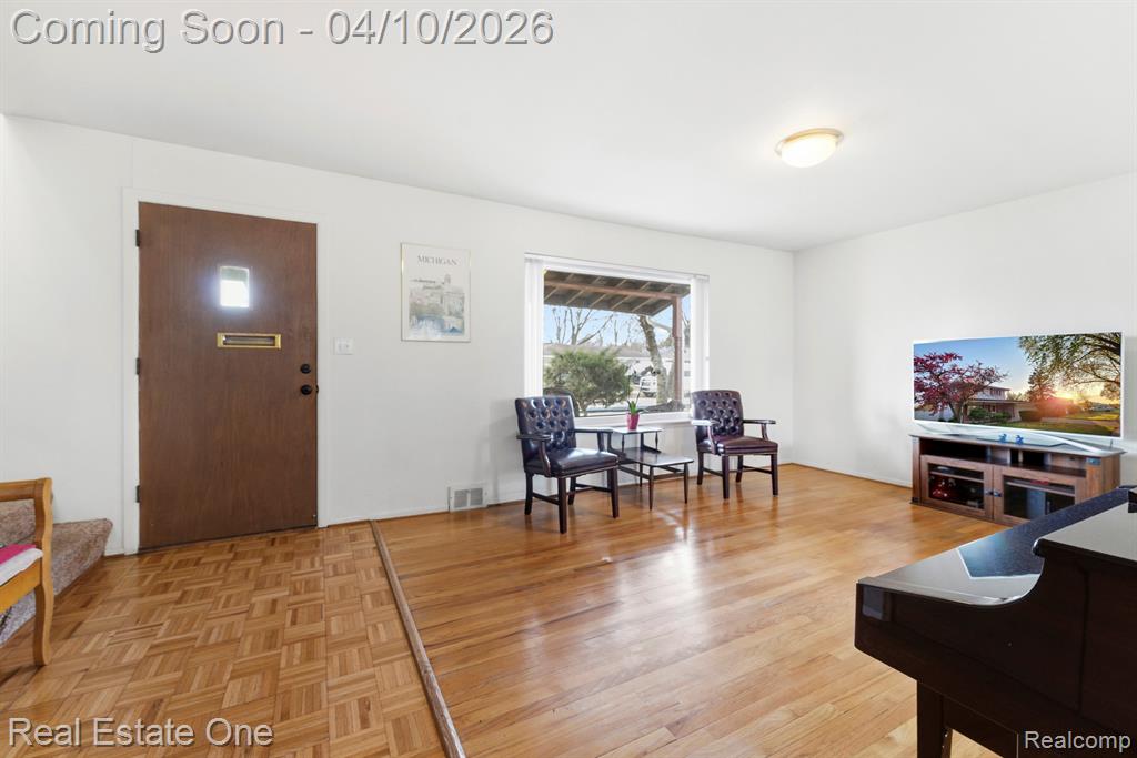 14262 Dundee Street, Riverview, MI 48193 — Photo 2