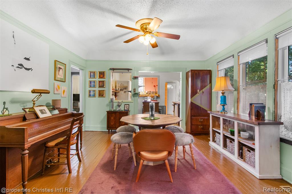 221 Chalmers Street, Detroit, MI 48215 — Photo 5