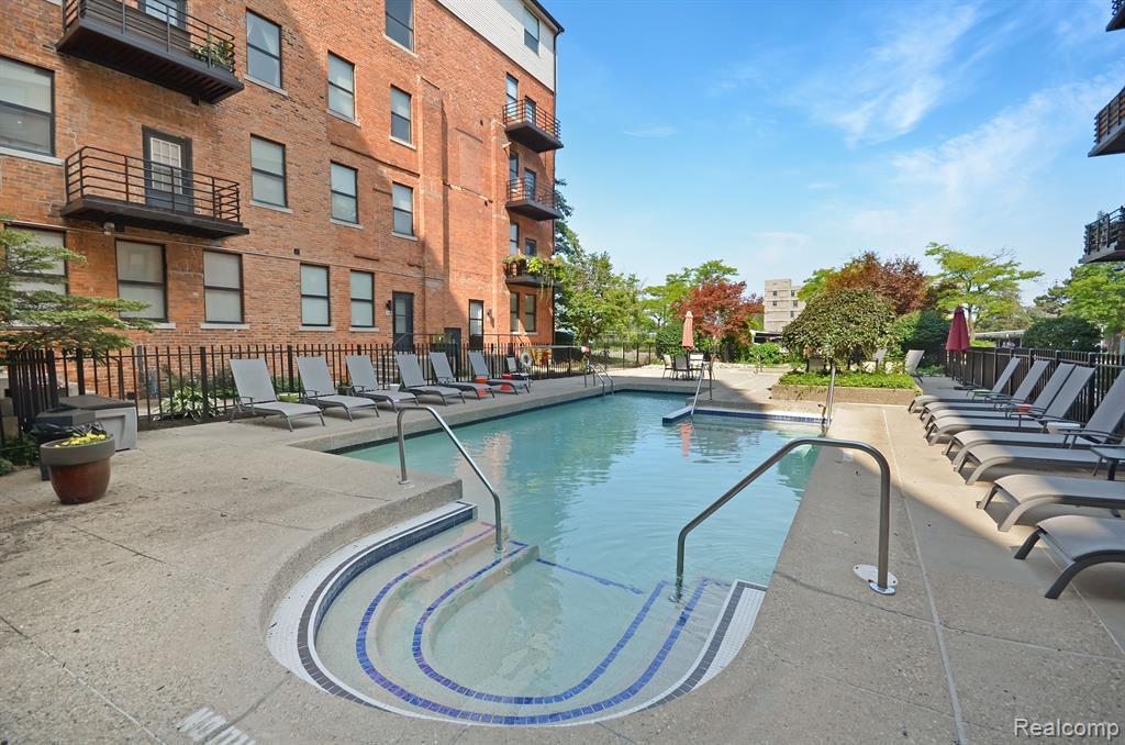 6533 E JEFFERSON Avenue, 6-LL04, Detroit, MI 48207 — Photo 36