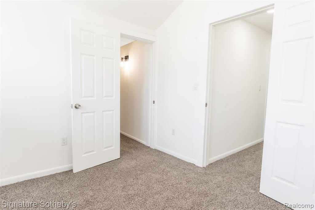 11104 Cloverlawn Street, Detroit, MI 48204 — Photo 16