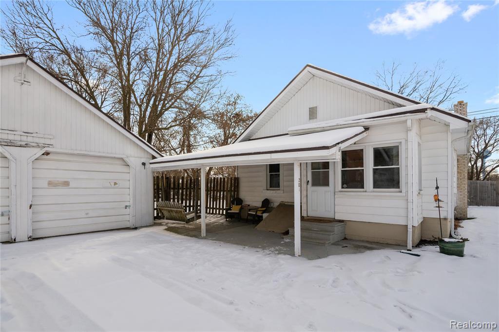 201 Seminole Street, Holly, MI 48442 — Photo 2