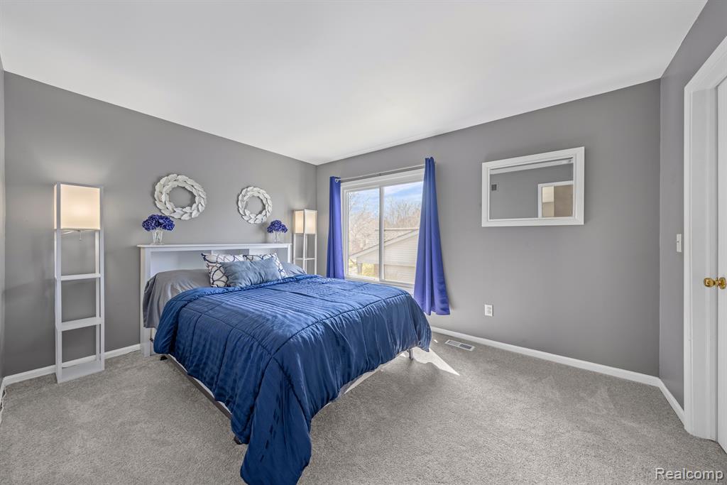 42890 BROOKSTONE Drive, Novi, MI 48377 — Photo 31