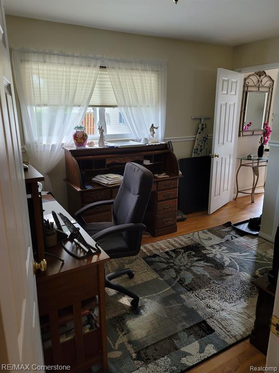 6615 SHADOWLAWN Street, Dearborn Heights, MI 48127 — Photo 15