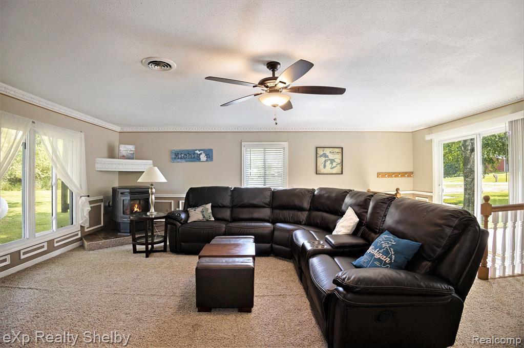 9486 MIRAMICHI Drive, Evart, MI 49631 — Photo 11