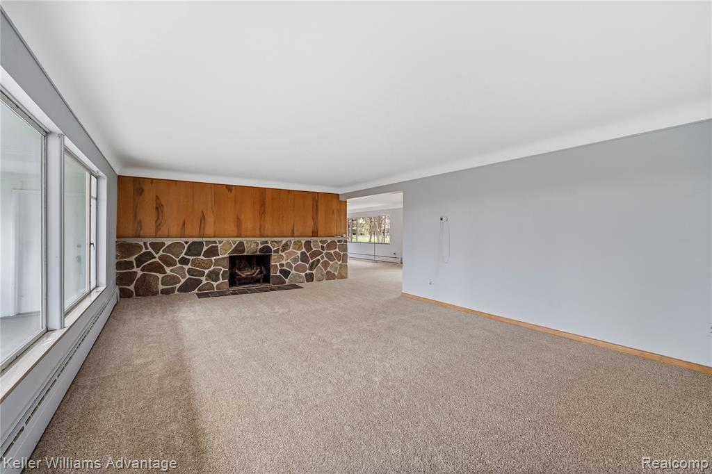 34550 Freedom Road, Farmington, MI 48335 — Photo 9