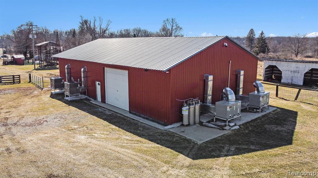 8950 GREENWOOD Road, Jackson, MI 49201 — Photo 49