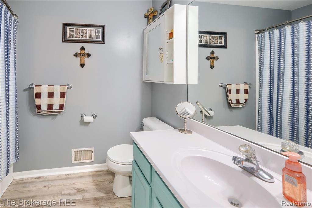 4432 N Belsay Road, Flint, MI 48506 — Photo 53