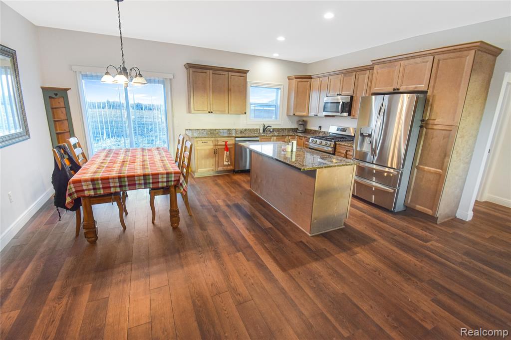 79446 Deland Road, Richmond, MI 48062 — Photo 5