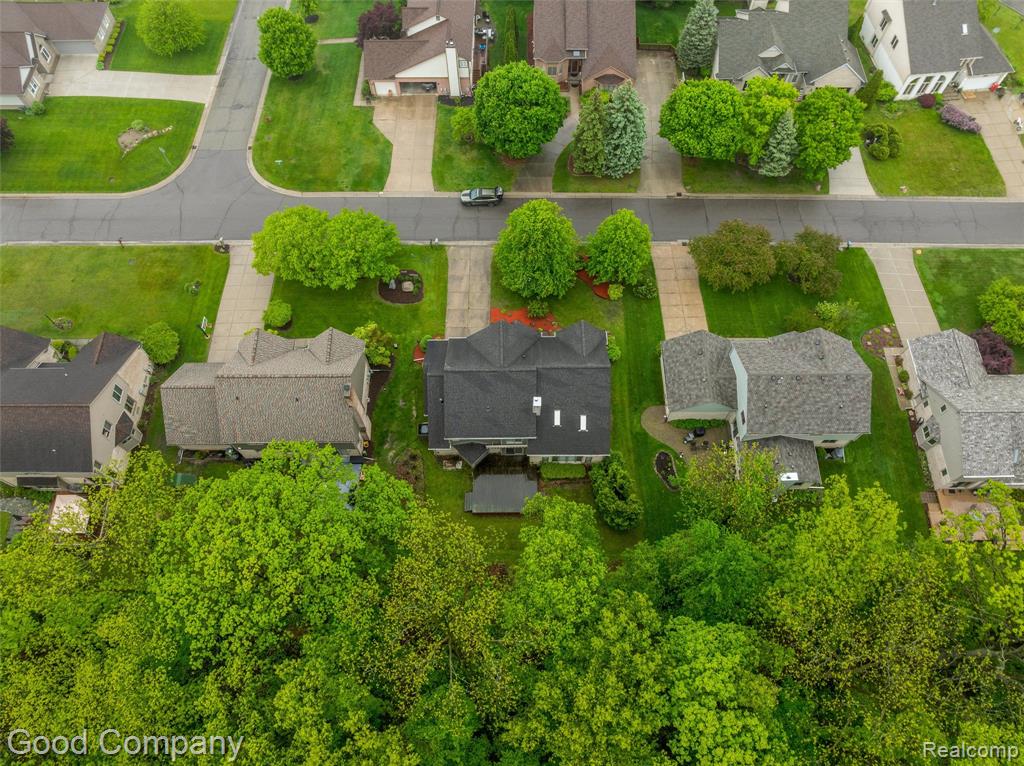 5893 CHRISTINA Drive, West Bloomfield, MI 48324 — Photo 64