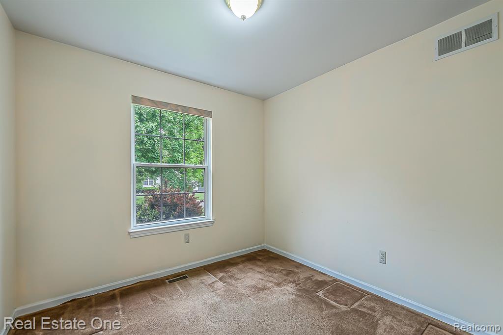 9238 APPLEVIEW, Brighton, MI 48116 — Photo 25