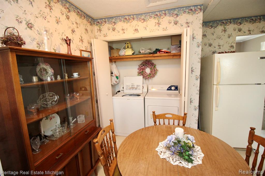 8265 S M 52, Owosso, MI 48867 — Photo 10