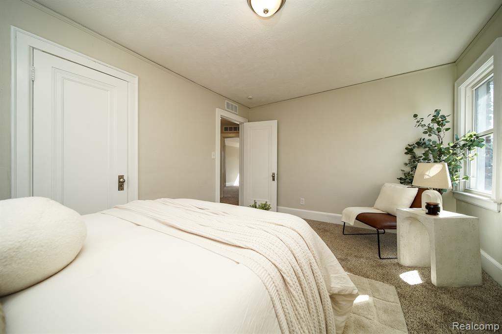 11399 Seminole, Redford, MI 48239 — Photo 38