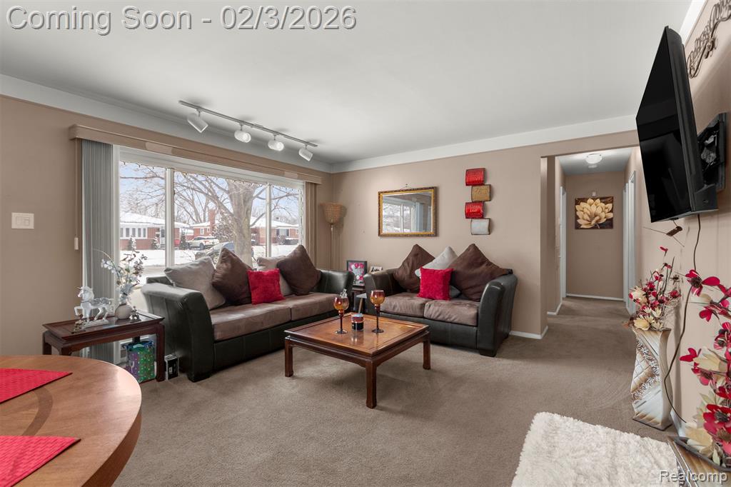 8512 Norborne Avenue, Dearborn Heights, MI 48127 — Photo 6
