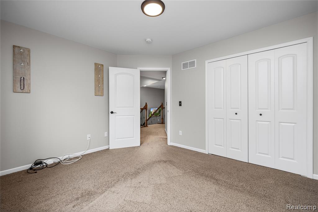 730 Leon Road, Walled Lake, MI 48390 — Photo 35