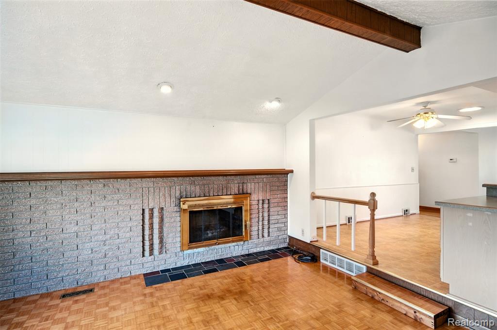 53626 Debra Drive, Shelby Twp, MI 48316 — Photo 18