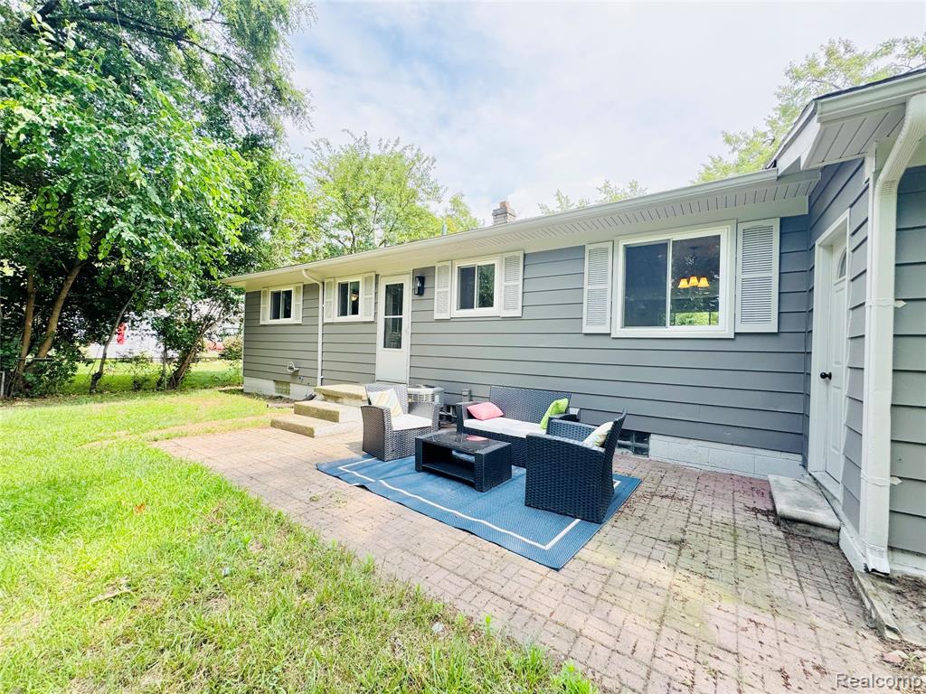 4880 Forest Avenue, Waterford, MI 48328 — Photo 25