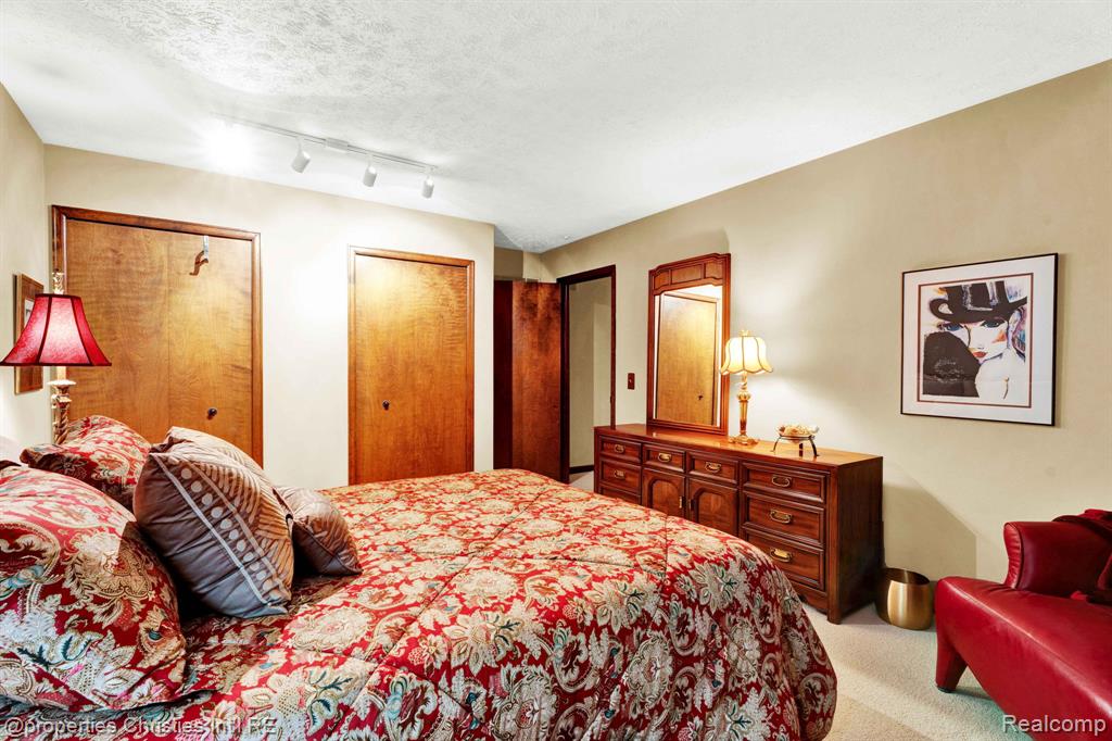 1100 Bretton Lane, Bloomfield Hills, MI 48304 — Photo 44