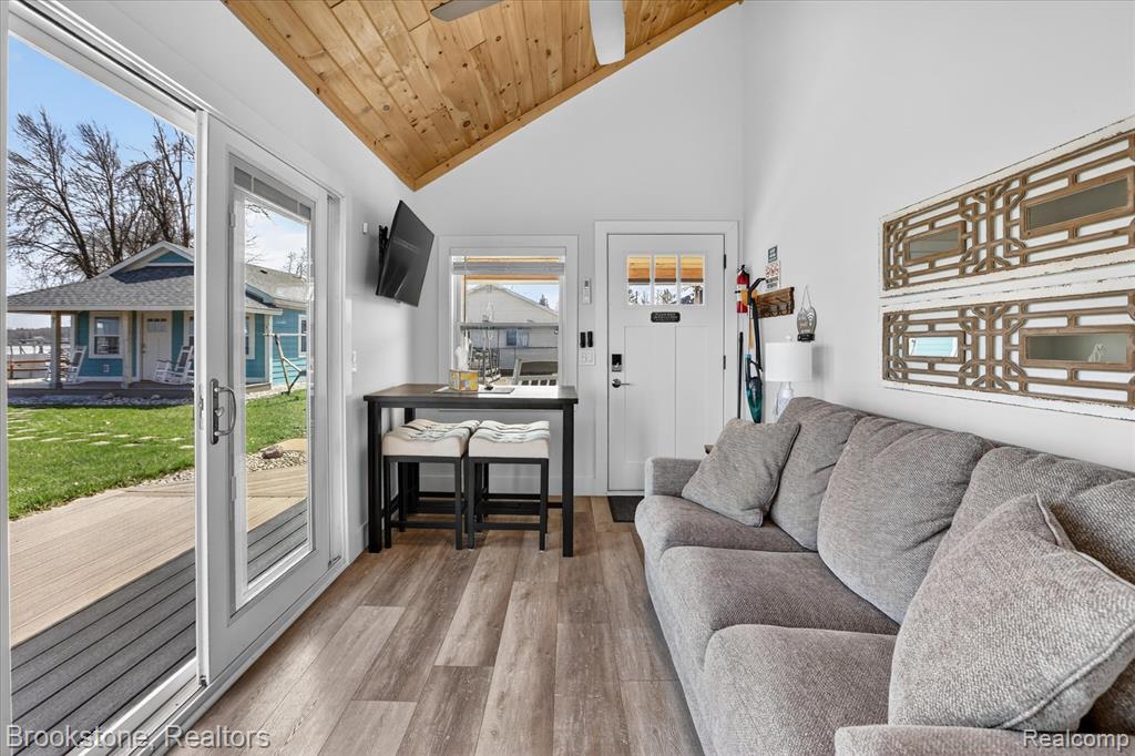 6330 W Houghton Lake Drive, Houghton Lake, MI 48629 — Photo 41
