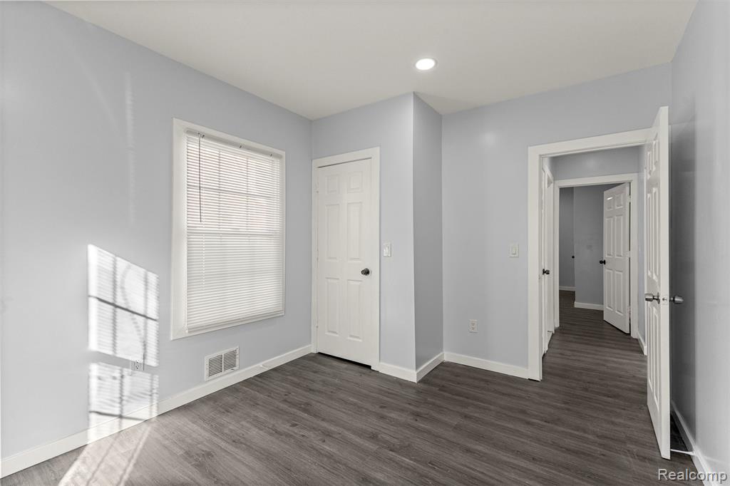 7007 Joy Road, Detroit, MI 48204 — Photo 19