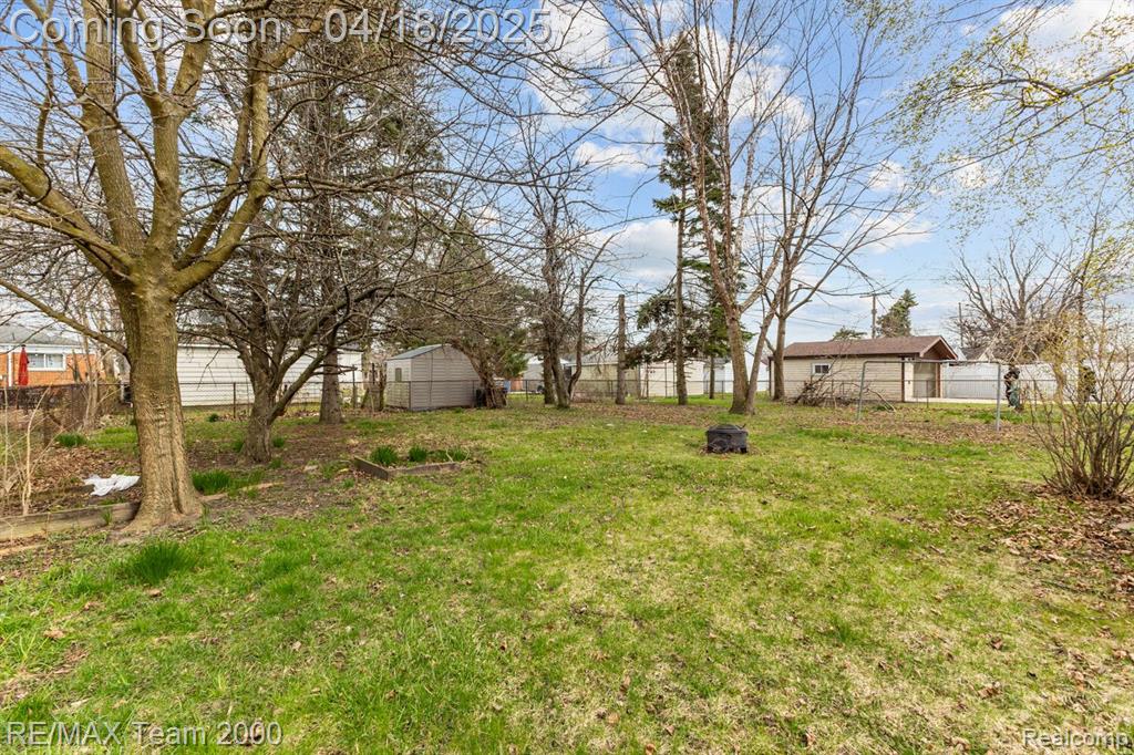 6200 NIGHTINGALE Street, Dearborn Heights, MI 48127 — Photo 22