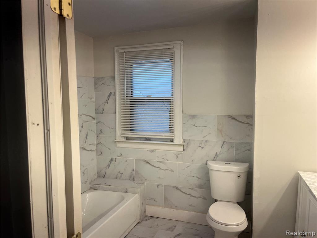 4848 Seminole Street, Detroit, MI 48214 — Photo 5
