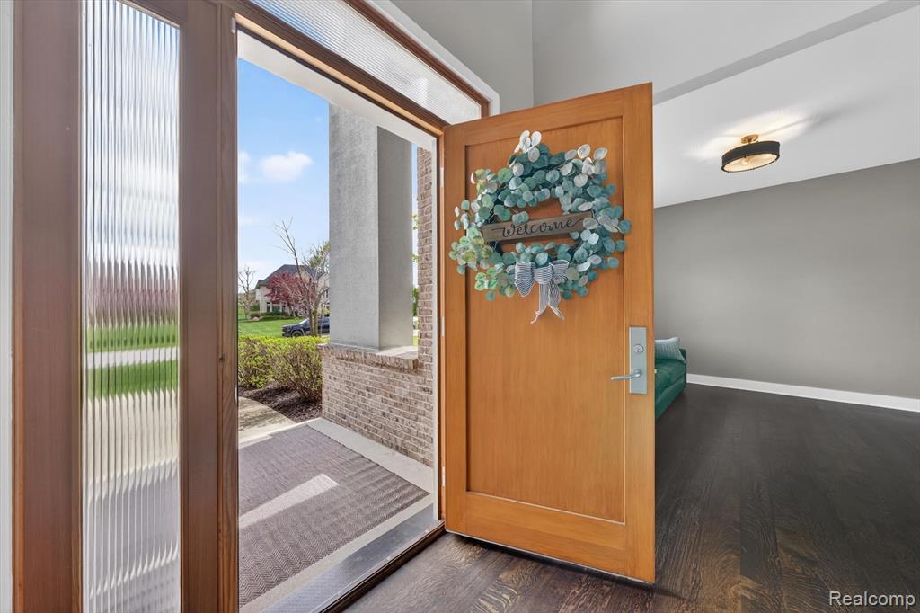 4176 Oak Tree Circle, Rochester, MI 48306 — Photo 14