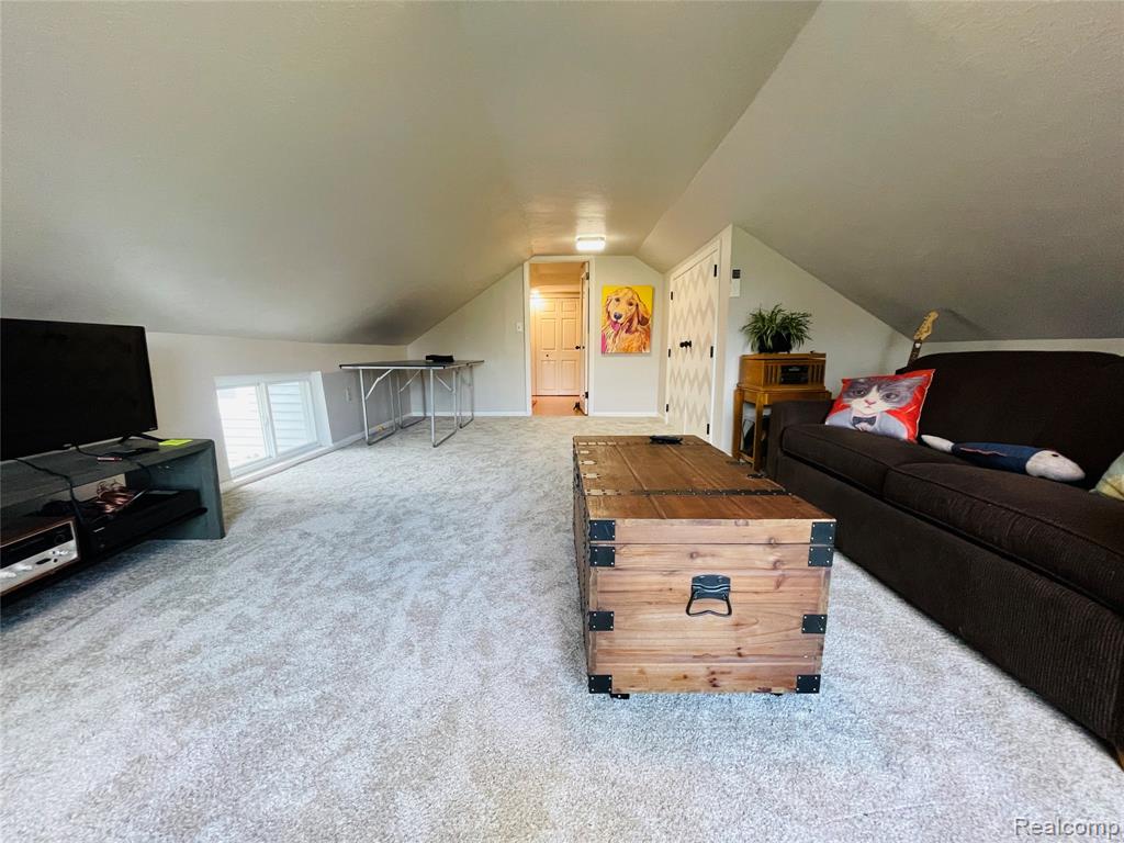 909 Williams Street, Fenton, MI 48430 — Photo 22