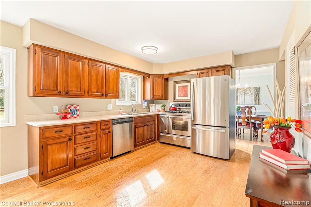 2648 Antietam Drive, Ann Arbor, MI 48105 — Photo 13