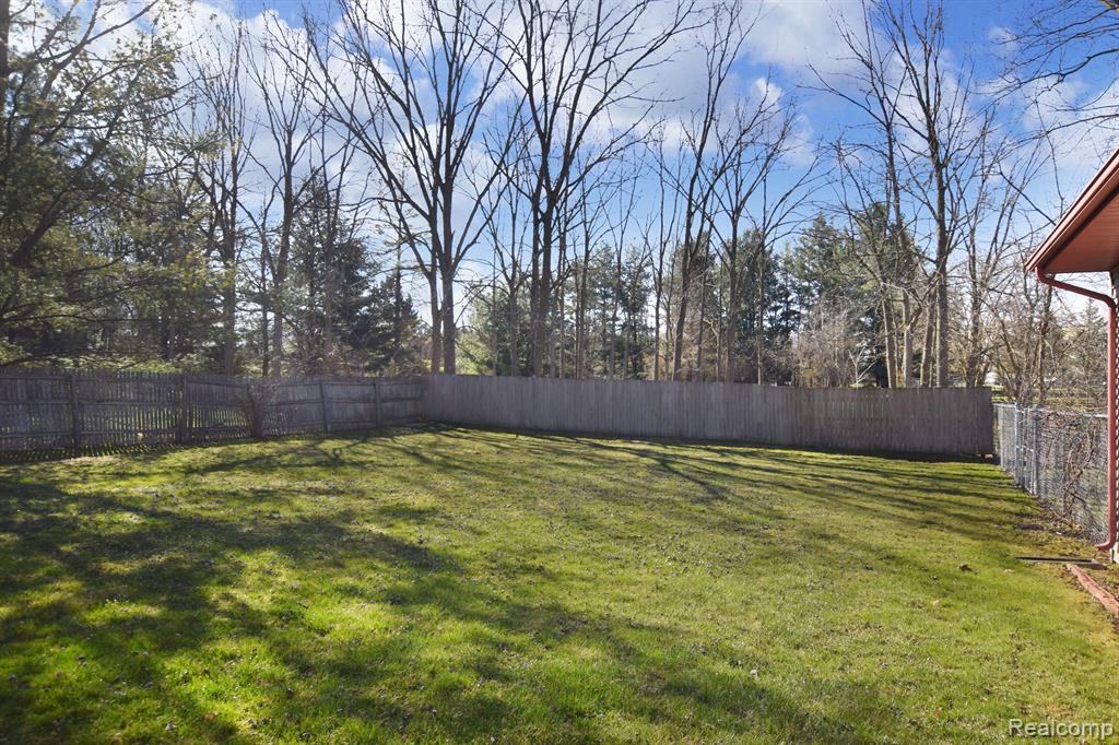 1042 E HOLLYWOOD Boulevard, Clio, MI 48420 — Photo 12