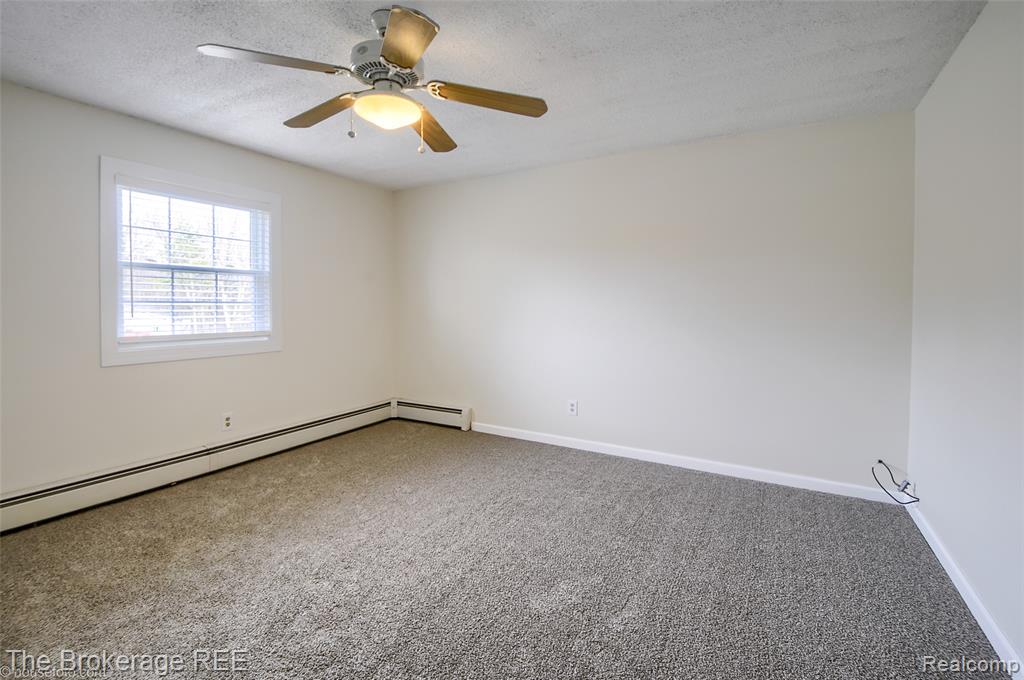 11247 Irish Road, Otisville, MI 48463 — Photo 25