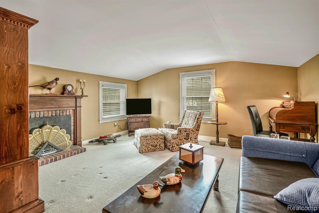 4304 Lapeer Road, Burton, MI 48509 — Photo 26
