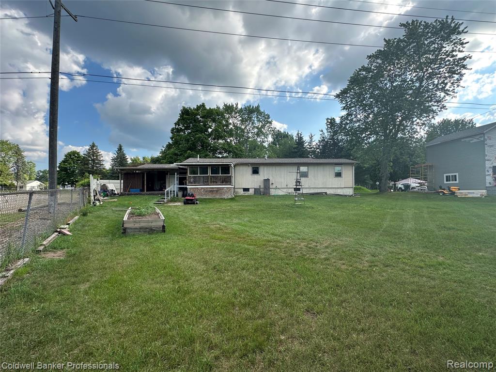 68 Plum Creek Road, Lapeer, MI 48446 — Photo 29