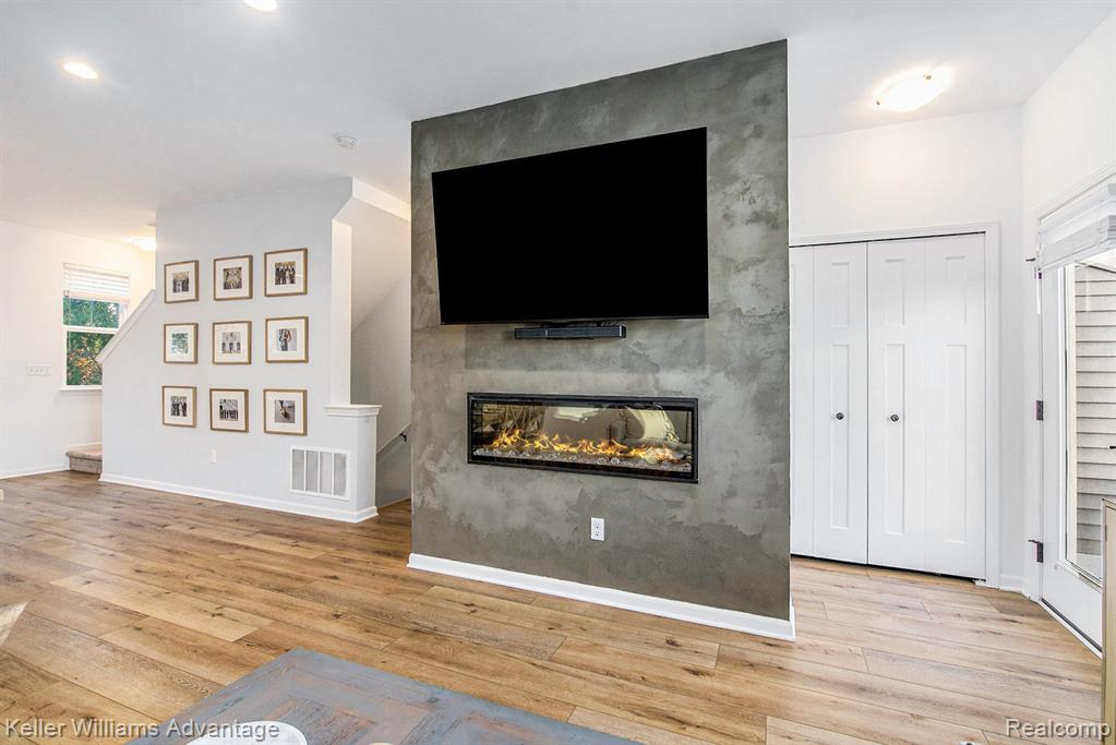 594 Anne Avenue, Brighton, MI 48116 — Photo 6