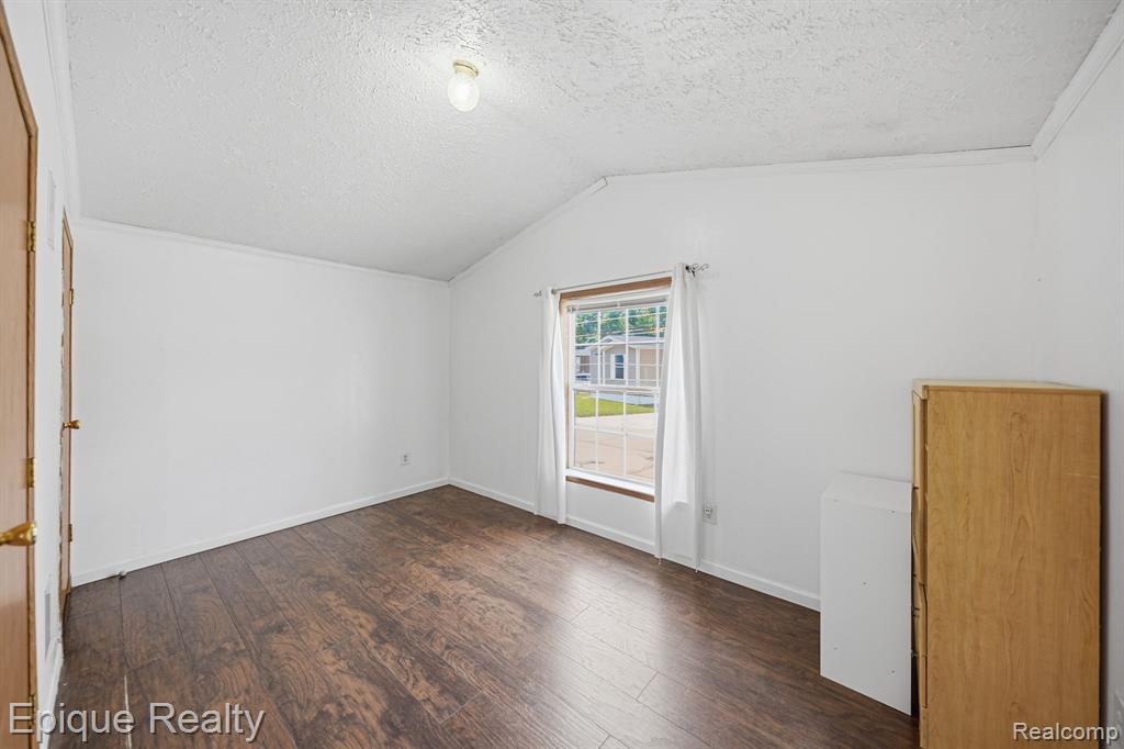 6255 Lake Drive, Augusta, MI 48197 — Photo 15