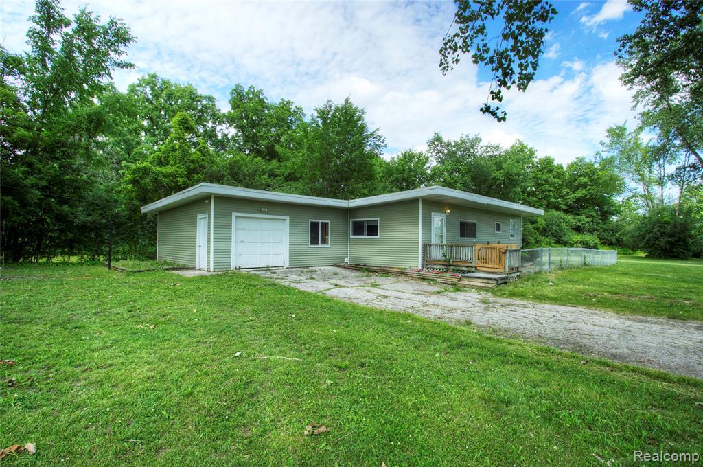 1906 Banner Road, Saginaw, MI 48601 — Photo 43