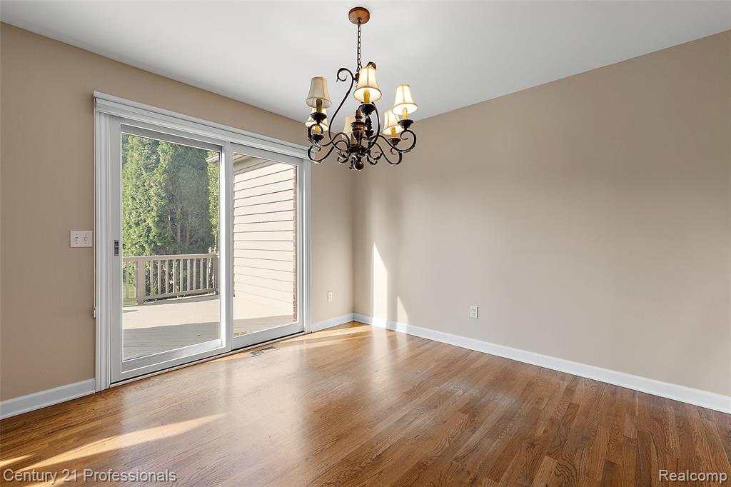 4013 Ardsley Court, Clarkston, MI 48348 — Photo 10
