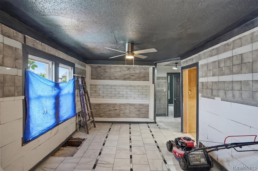 9388 Ward Street, Detroit, MI 48228 — Photo 4