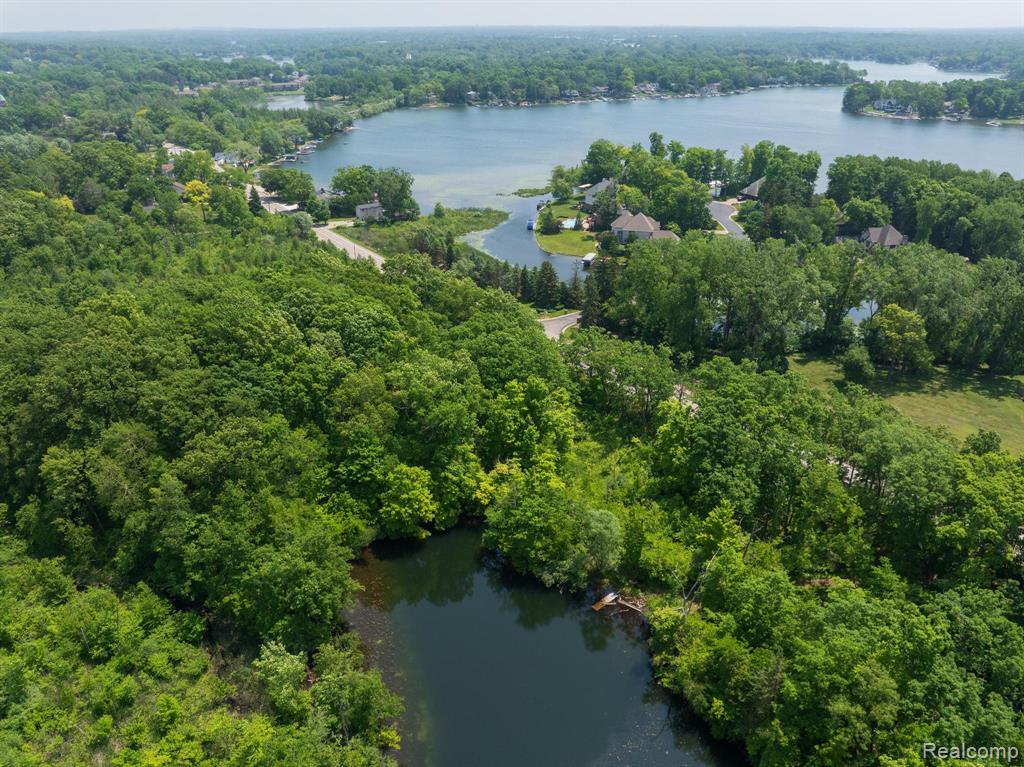 7490 ANDERSONVILLE Road, Clarkston, MI — Photo 10
