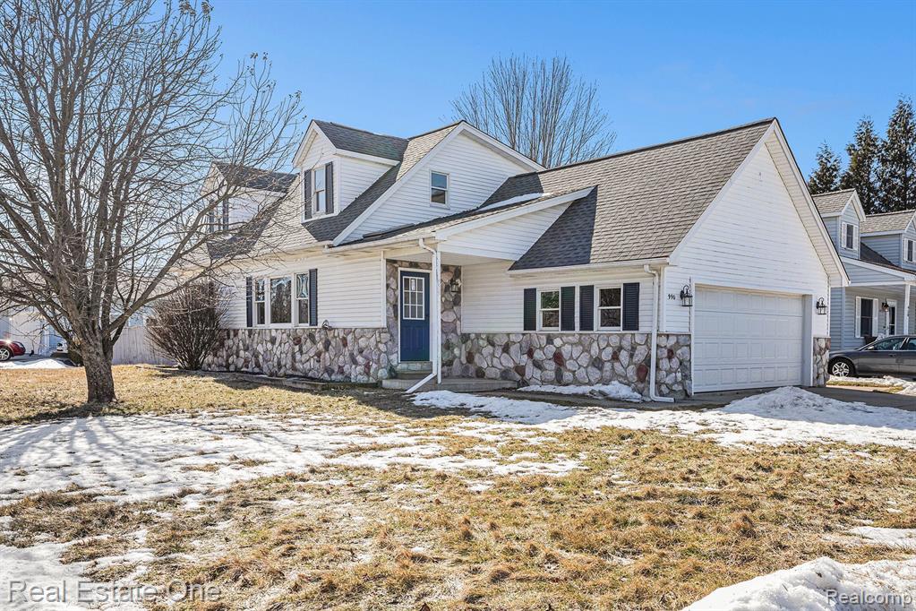 990 GREENWOOD Street, Marysville, MI 48040 — Photo 27