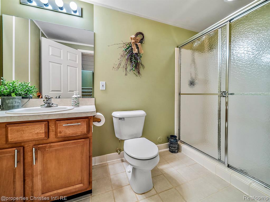 17070 CARRIAGE Way, Northville, MI 48168 — Photo 29