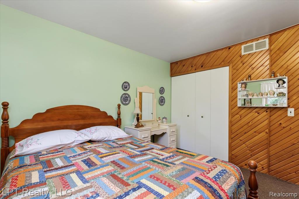 50422 Spruce Drive, Chesterfield, MI 48047 — Photo 14