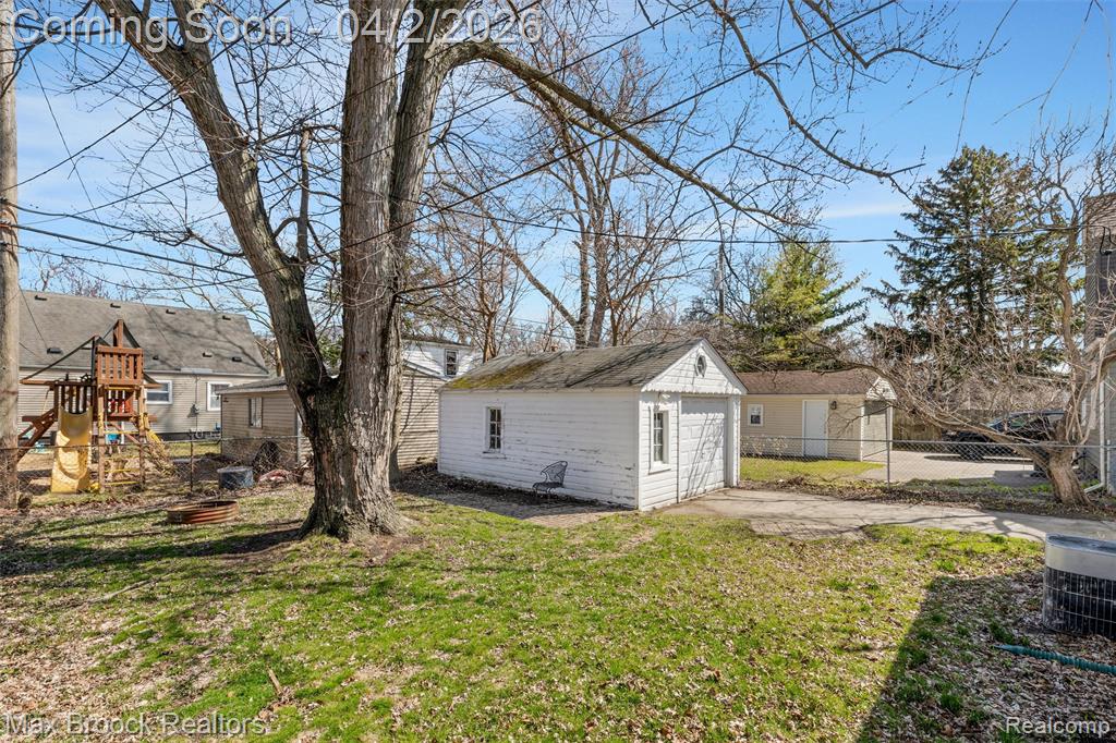 774 Gardendale Street, Ferndale, MI 48220 — Photo 22