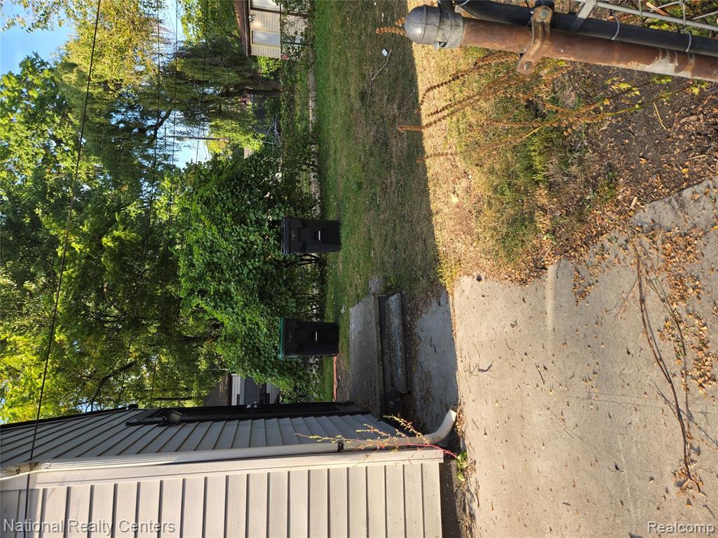 6137 McGuire Avenue, Taylor, MI — Photo 4