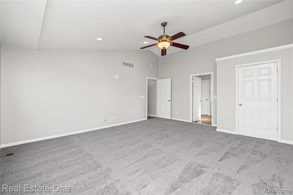 4648 Pond Run, Canton, MI 48188 — Photo 20
