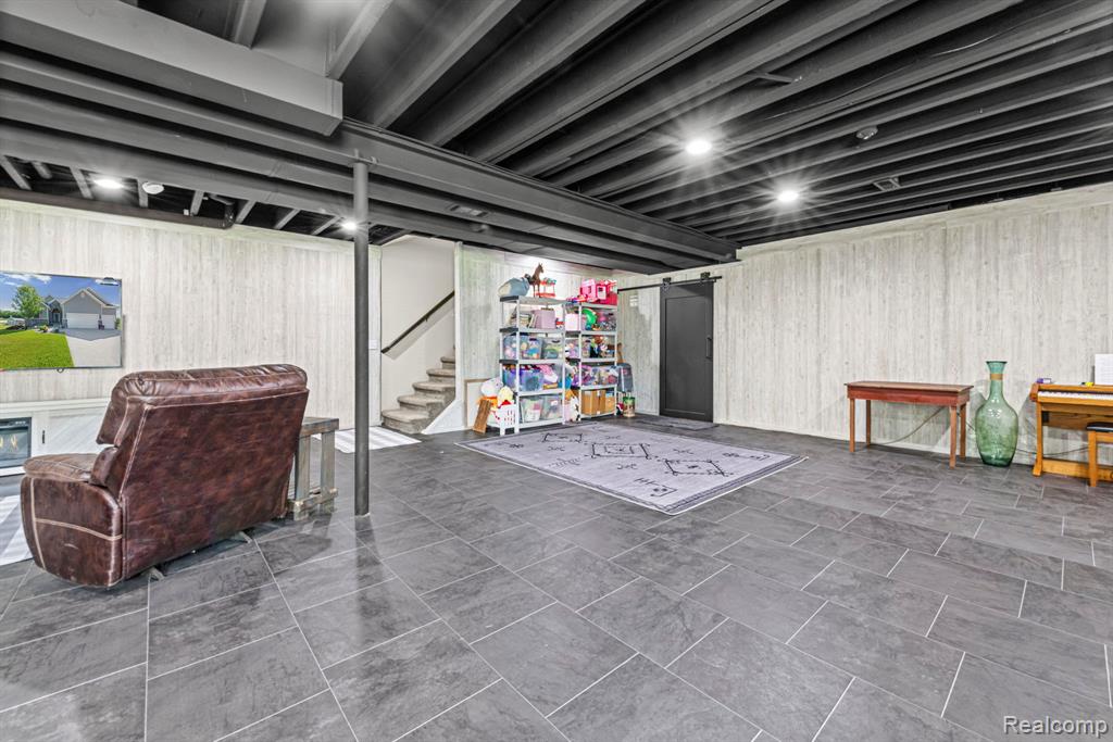 751 Nelson William Drive, Brandon, MI 48462 — Photo 42
