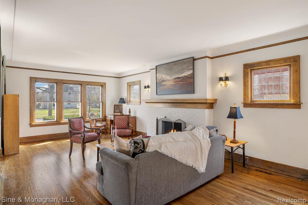 797 WASHINGTON Road, Grosse Pointe, MI 48230 — Photo 5