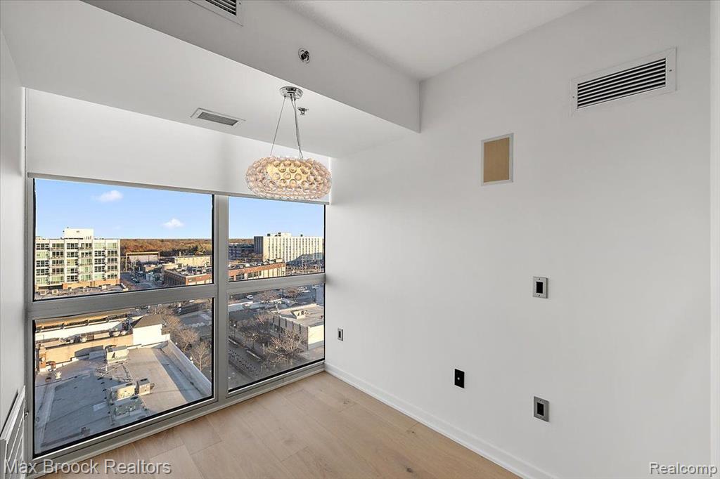 432 S Washington Avenue, 901, Royal Oak, MI 48067 — Photo 10