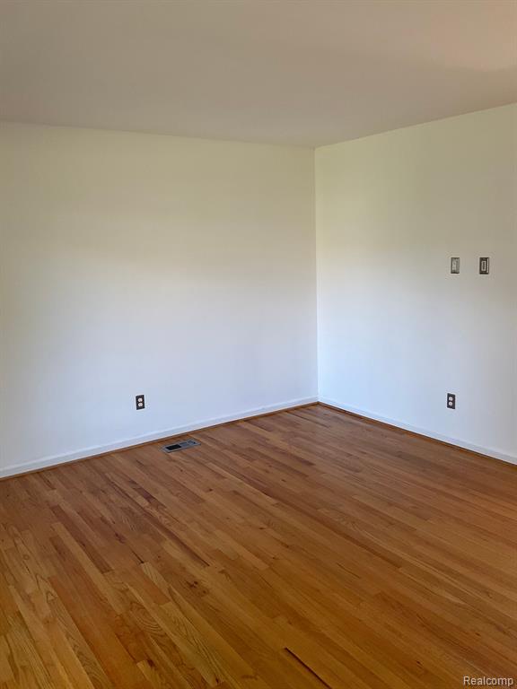 8401 18 MILE Road, 19, Sterling Heights, MI 48313 — Photo 10
