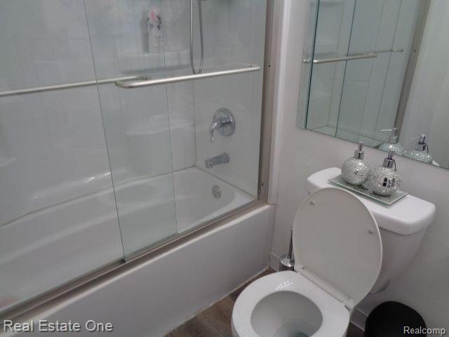 29441 LAUREL Drive, Farmington Hills, MI 48331 — Photo 36