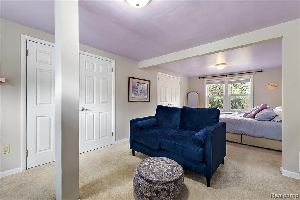 854 PINECREST Drive, Ferndale, MI 48220 — Photo 20
